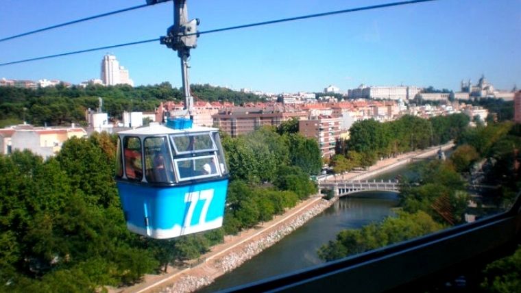 Teleférico de Madrid vistas desde arriba, de las mejores 20 cosas que hacer en Madrid al menos una vez en la vida